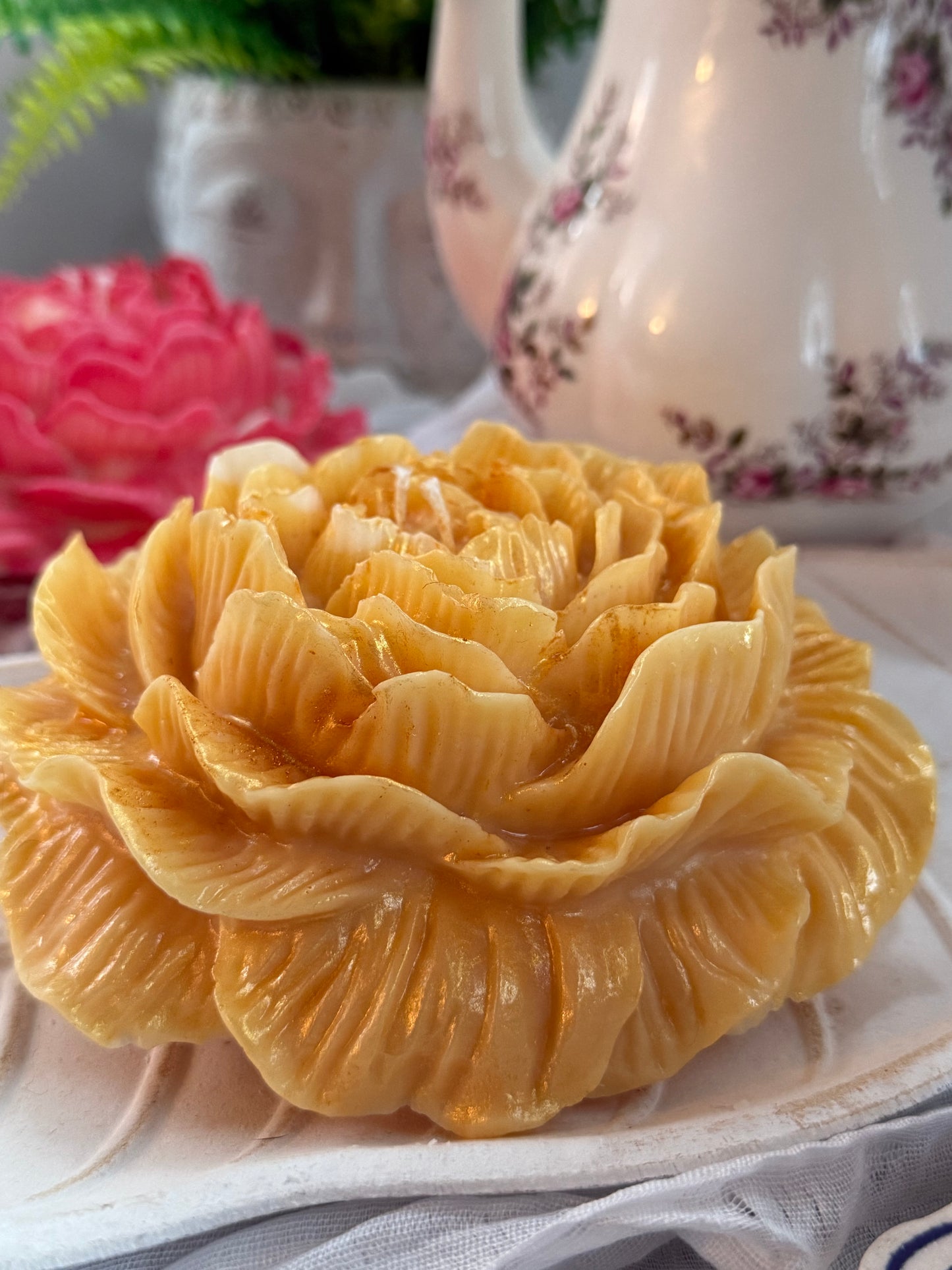 Peony Pillar Candle -L