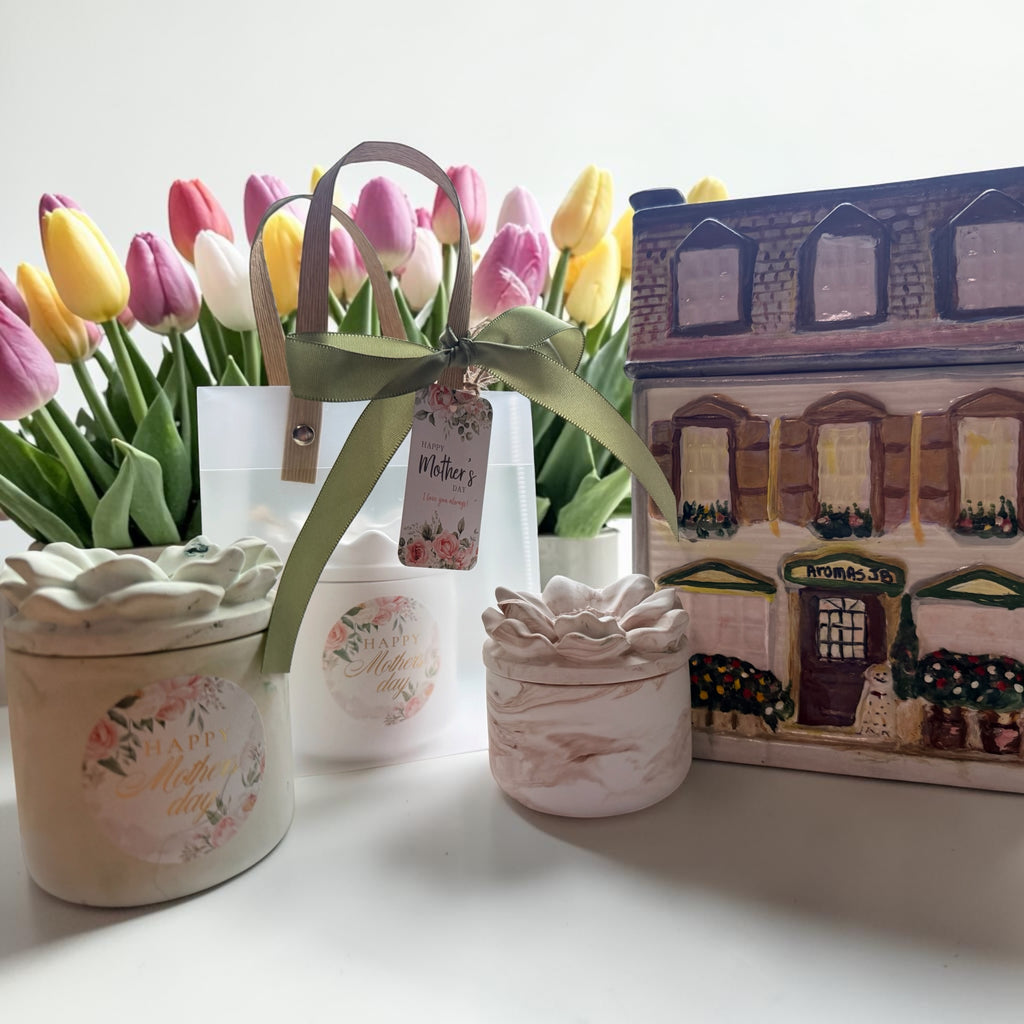 Mother’s Day Gift Set – Eucalyptus & Vanilla Hyacinth Candle
