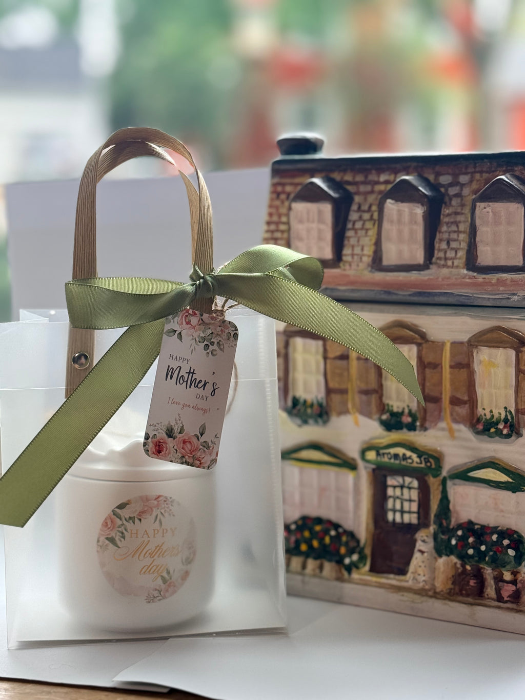 Mother’s Day Gift Set – Eucalyptus & Vanilla Hyacinth Candle