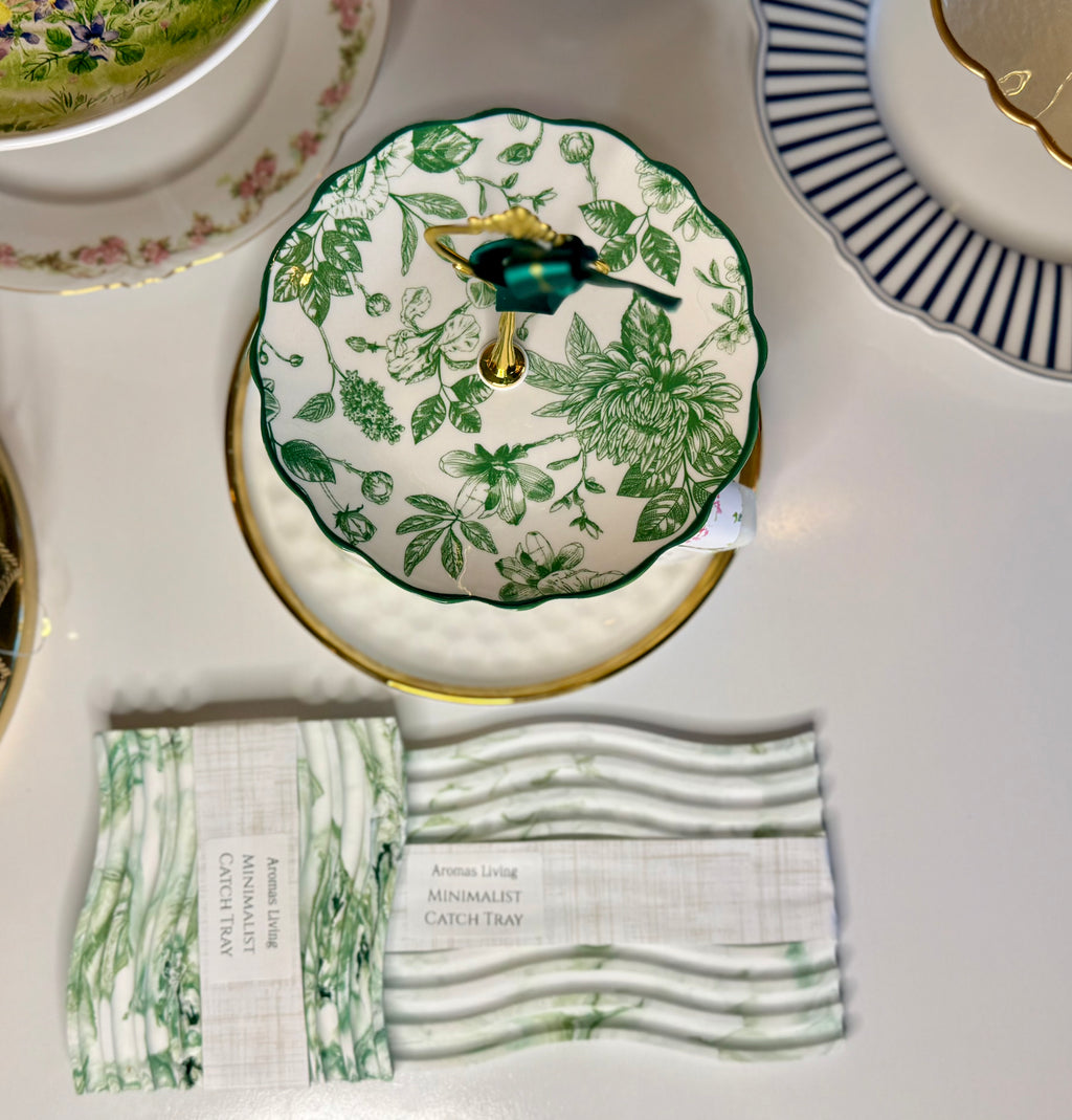 Waved Marbled Trays